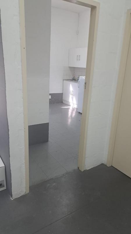 To Let commercial Property for Rent in Parow Western Cape